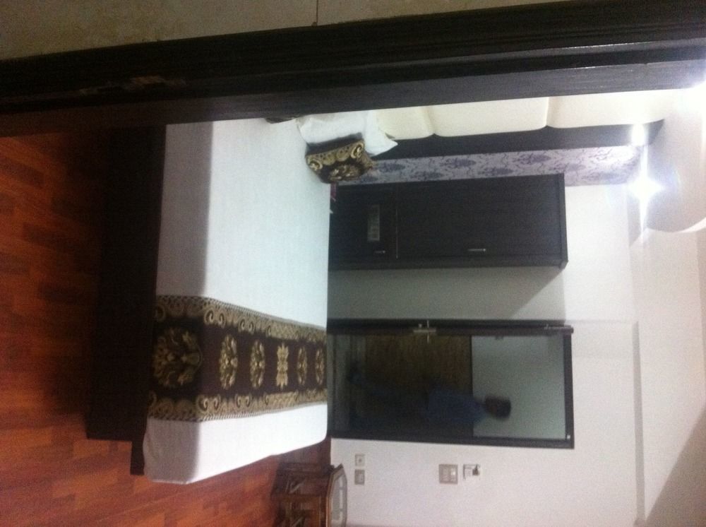 Hotel Karat 87 Inn Nueva Delhi Exterior foto